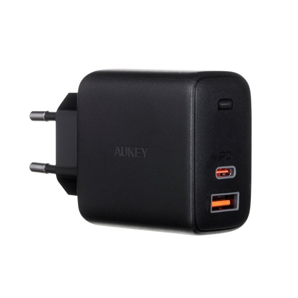 Chargeur portable Aukey...