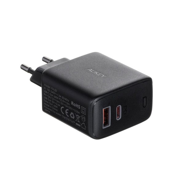 Chargeur portable Aukey...